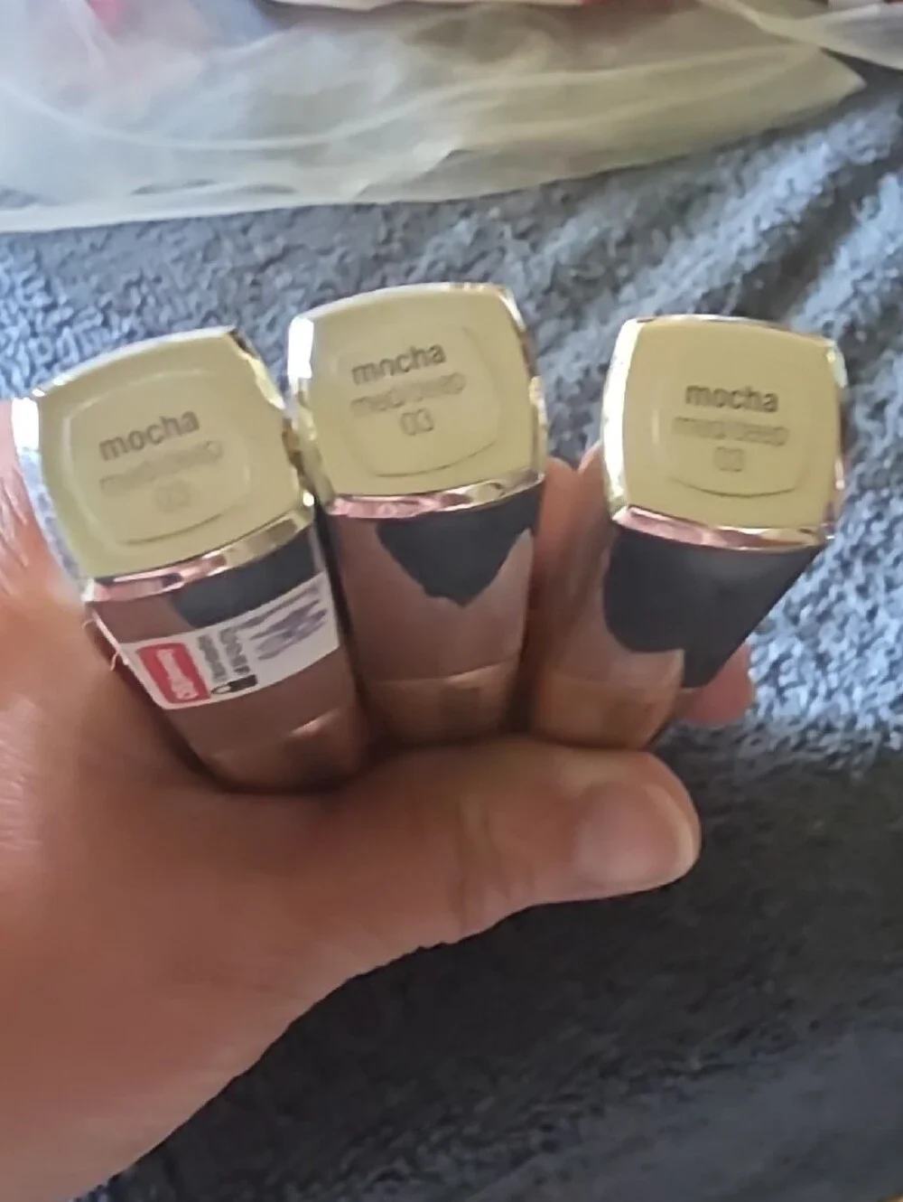 Three Neutrogena Radiant Cream Concealer - Mocha Med/deep 03 Shade
